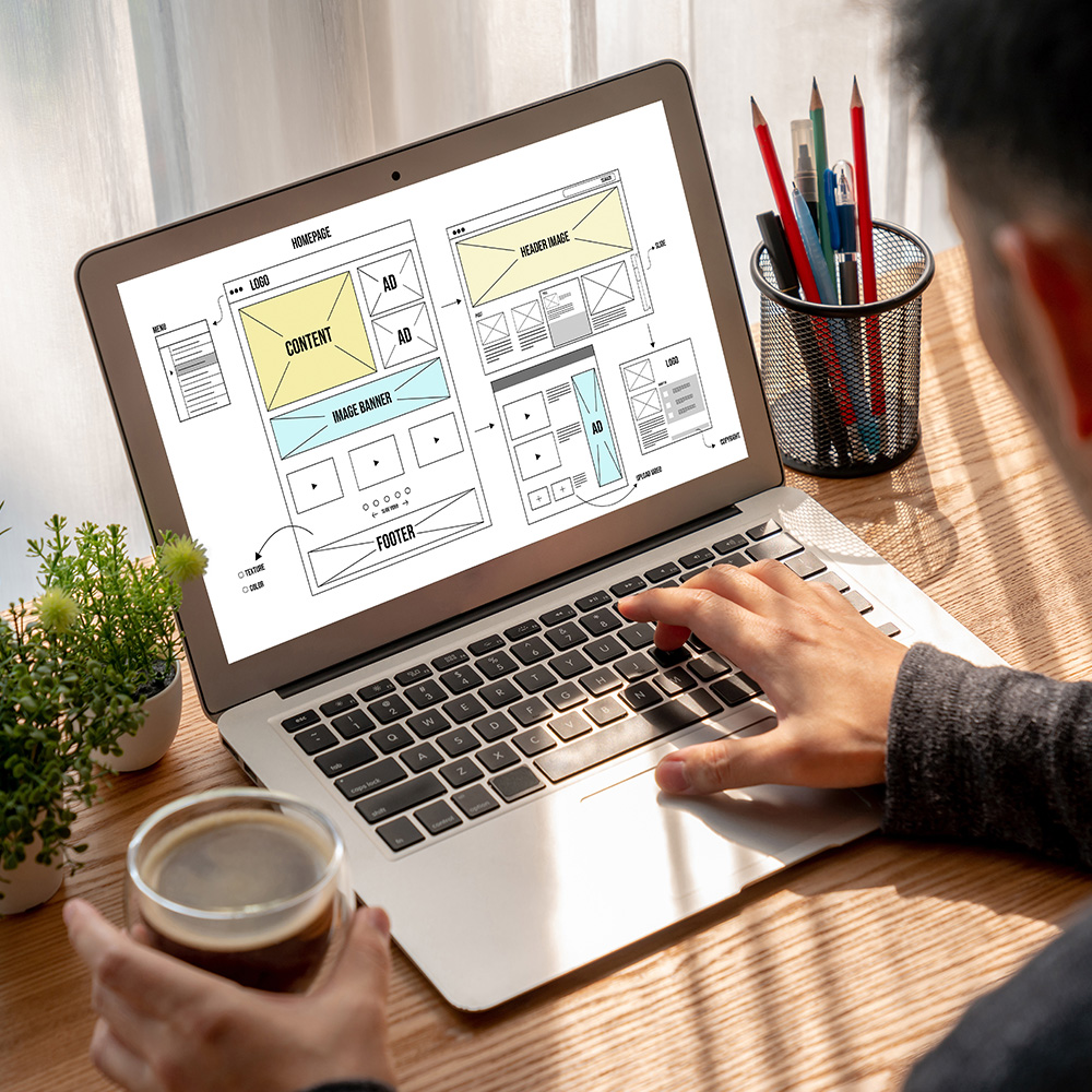UX vs UI – czym się różnią i dlaczego oba są kluczowe w tworzeniu skutecznych stron internetowych?
