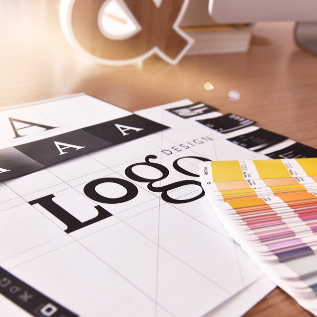 Psychologia kolorów w UX/UI oraz brandingu – jak barwy wpływają na decyzje użytkowników?